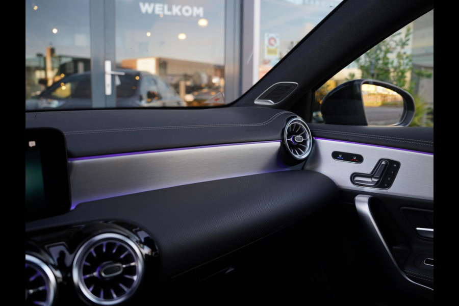 Mercedes-Benz A-Klasse AMG 35 4MATIC / Org.NL / Kuip / Aero / HUD / Burm / Pano / 360 / Ambient / Stl. Koeling / Multibeam