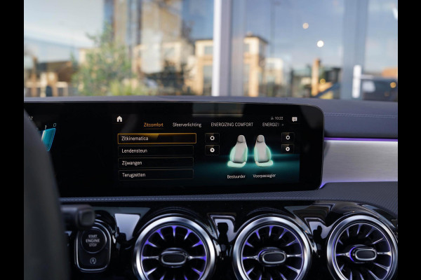 Mercedes-Benz A-Klasse AMG 35 4MATIC / Org.NL / Kuip / Aero / HUD / Burm / Pano / 360 / Ambient / Stl. Koeling / Multibeam