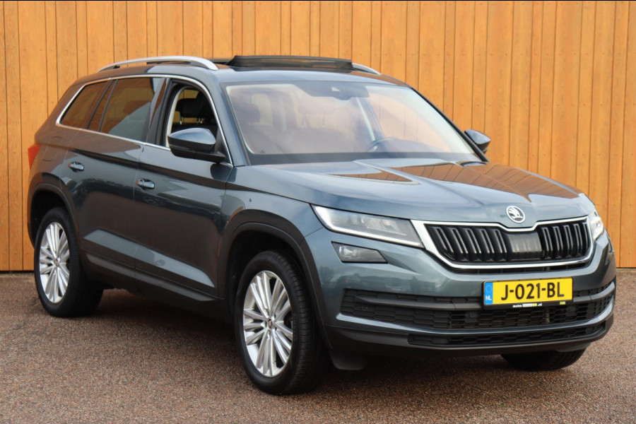 Škoda Kodiaq 1.5 TSI Business Edition org. NL-auto el.schuif/panoramadak trekhaak camera leer+vw