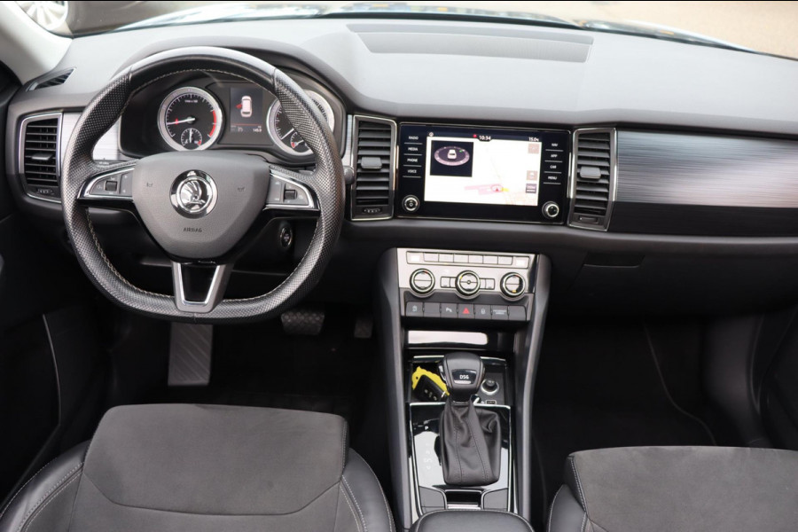 Škoda Kodiaq 1.5 TSI Business Edition org. NL-auto el.schuif/panoramadak trekhaak camera leer+vw