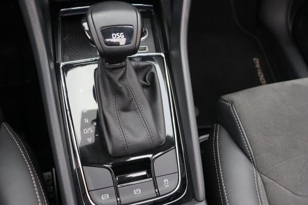 Škoda Kodiaq 1.5 TSI Business Edition org. NL-auto el.schuif/panoramadak trekhaak camera leer+vw