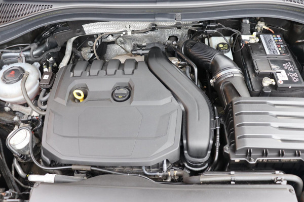 Škoda Kodiaq 1.5 TSI Business Edition org. NL-auto el.schuif/panoramadak trekhaak camera leer+vw