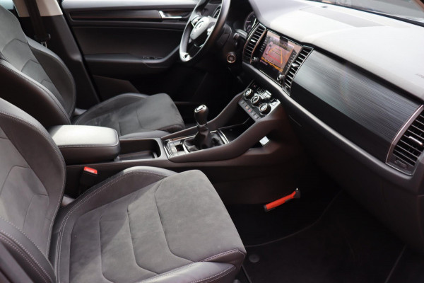 Škoda Kodiaq 1.5 TSI Business Edition Plus org. NL-auto trekhaak leer camera