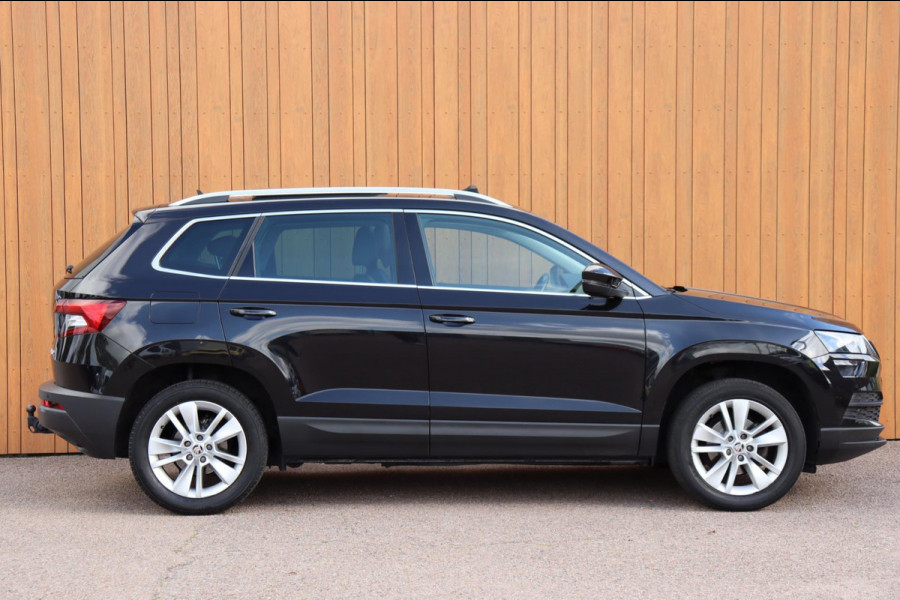 Škoda Karoq 1.5 TSI ACT Bus.org. NL-auto leer+vw schuifdak trekhaak el.klep