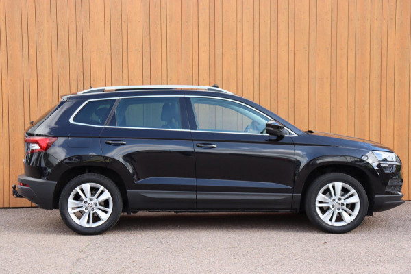 Škoda Karoq 1.5 TSI ACT Bus.org. NL-auto leer+vw schuifdak trekhaak el.klep