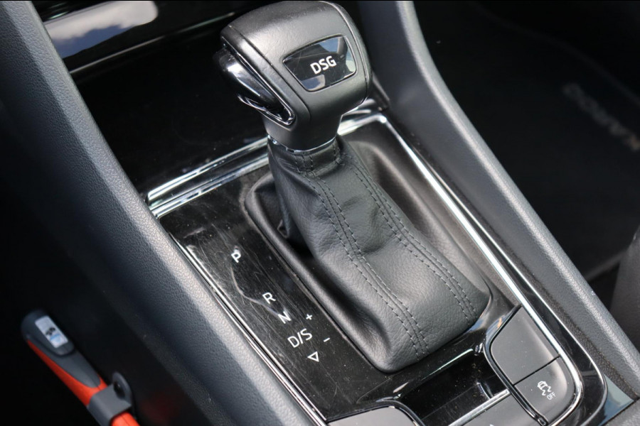 Škoda Karoq 1.5 TSI ACT Bus.org. NL-auto leer+vw schuifdak trekhaak el.klep