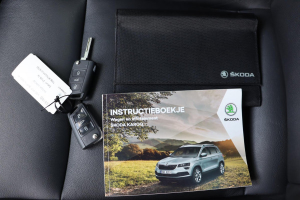 Škoda Karoq 1.5 TSI ACT Bus.org. NL-auto leer+vw schuifdak trekhaak el.klep