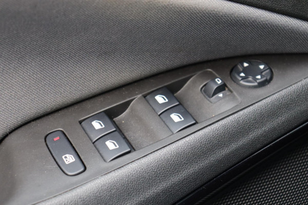 Opel Crossland X 1.2 Turbo 120 Jaar Edition org. NL-auto