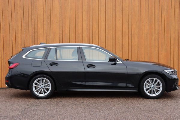 BMW 3 Serie Touring 330i Introduction Executive Ed. org. NL el.klep