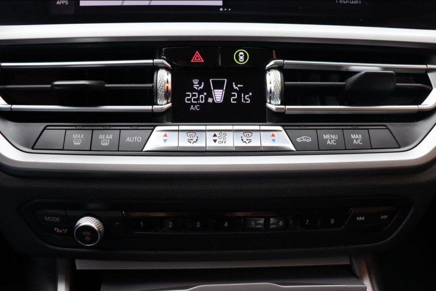 BMW 3 Serie Touring 330i Introduction Executive Ed. org. NL el.klep