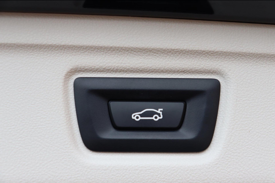 BMW 3 Serie Touring 330i Introduction Executive Ed. org. NL el.klep