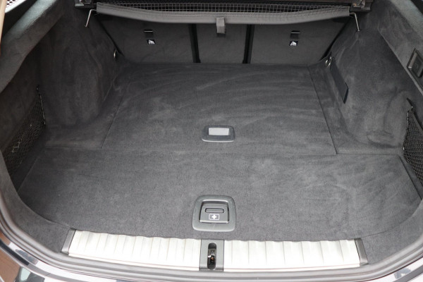 BMW 3 Serie Touring 330i Introduction Executive Ed. org. NL el.klep