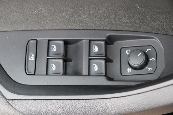 Škoda Kodiaq 1.5 TSI Amb.Bus. Aut.org.NL leer schuifdak trekhaak