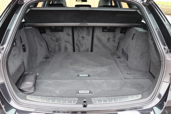 BMW 3 Serie Touring 320i Edition M-Sport Shadow Executive org.NL leer+vw schuifdak