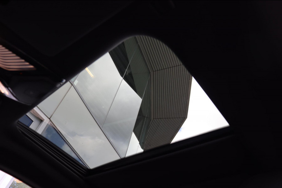 BMW 4 Serie Coupé 430i High Executive M-sport org-NL ADS schuifdak leer+memory+verwarmd BMW-Laser Harman/Kardon