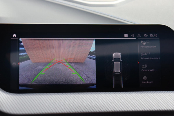 BMW 1-serie 116i Introduction Ed. M-sport org.NL Harman Kardon a.spoiler camera el.schuifdak