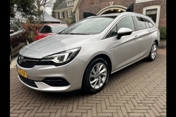 Opel Astra Sports Tourer 1.2 130pk Eleg. Navi, Camera, Carplay, Trekhaak, NL-auto