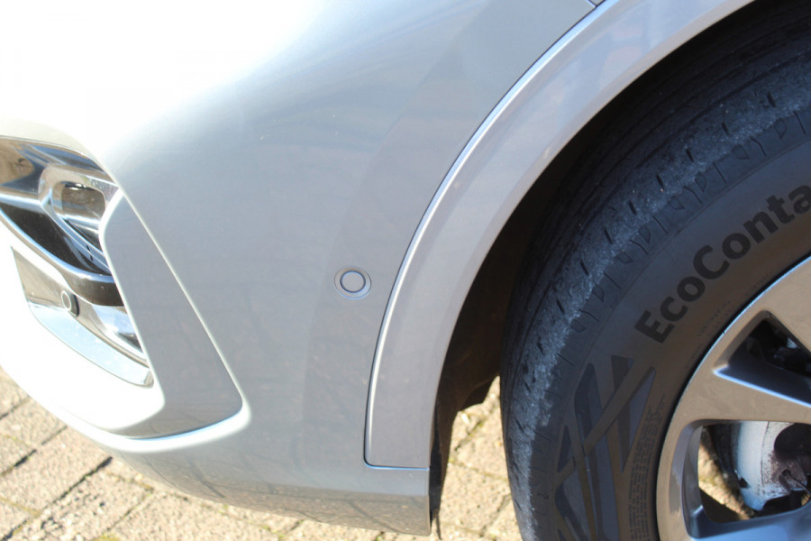 Ford Kuga 2.5-225 PK PHEV ST-Line X. 1500kg Trekgewicht Hybride rijden voor een reële prijs ! Autm. airco, Stoel- en voorraamverw., Side- en lane assist, Adaptieve cruise cntrl, elektr. achterklep, Keyless entry/keyless go, Trekhaak , Navigatie, Telefoonvoorb. etc