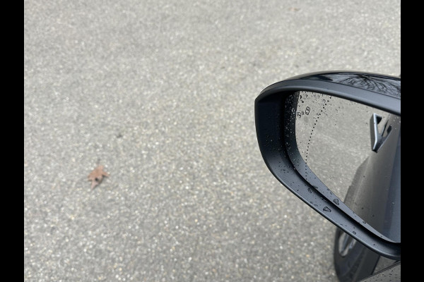 Renault Scénic E-Tech EV60 comfort range techno WARMTEPOMP | 9000KM | 1E EIGENAAR | NL AUTO | VOLLEDIGE FABRIEKSGARANTIE |