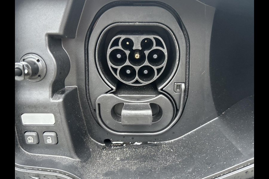 Renault Scénic E-Tech EV60 comfort range techno WARMTEPOMP | 9000KM | 1E EIGENAAR | NL AUTO | VOLLEDIGE FABRIEKSGARANTIE |