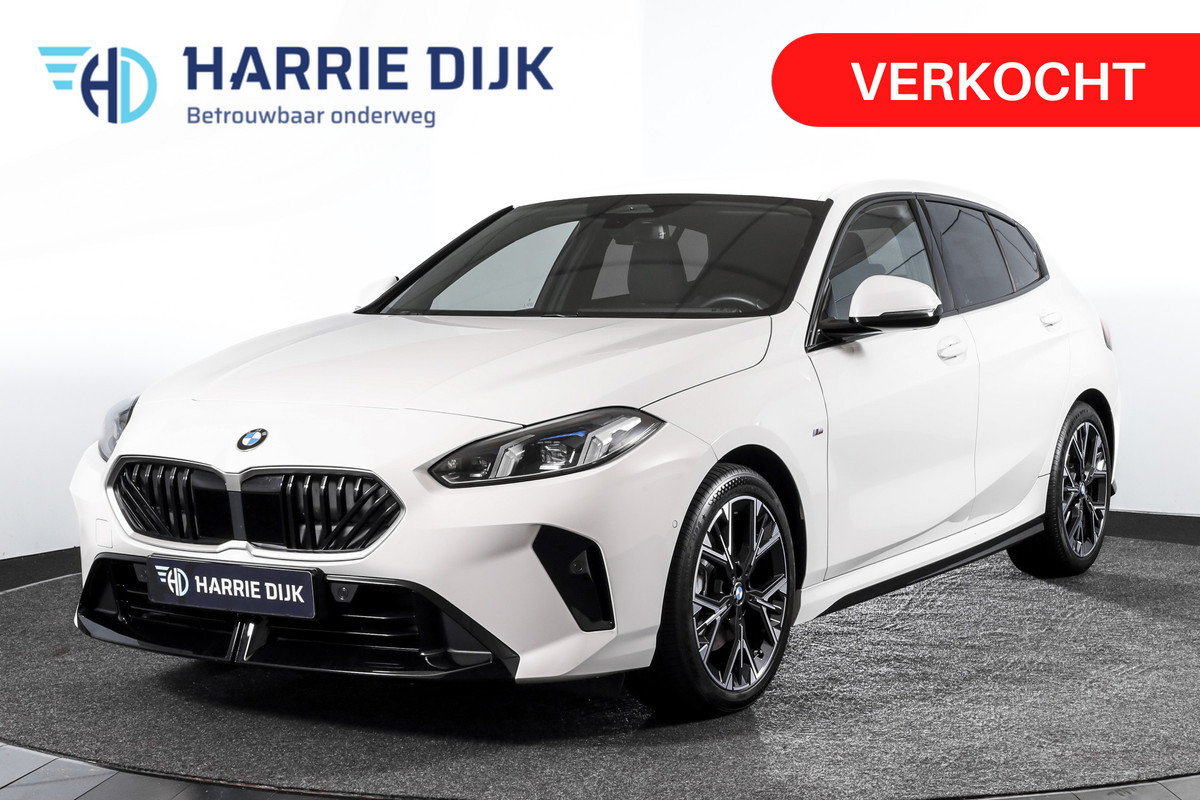 BMW 1-serie 120 M Sport | Dig. Cockpit | Adapt. Cruise | Harman/Kardon | Stoelverw. | PDC | Camera | NAV + App. Connect | ECC | DAB | LM 18" | 9351