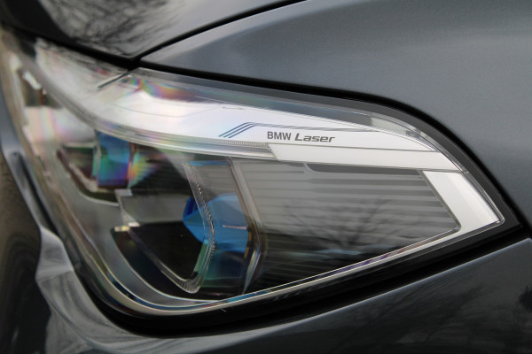 BMW X5 xDrive45e High Executive | M-SPORT | NAP | PANO | HUD | 360 | KEYLESS | ELEK TREKHAAK | H/K | LASER | ALCANTARA |