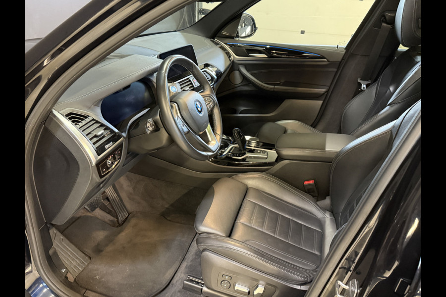 BMW iX3 High Executive 80 kWh | SOH 99% | Panoramadak | Leder | Trekhaak
