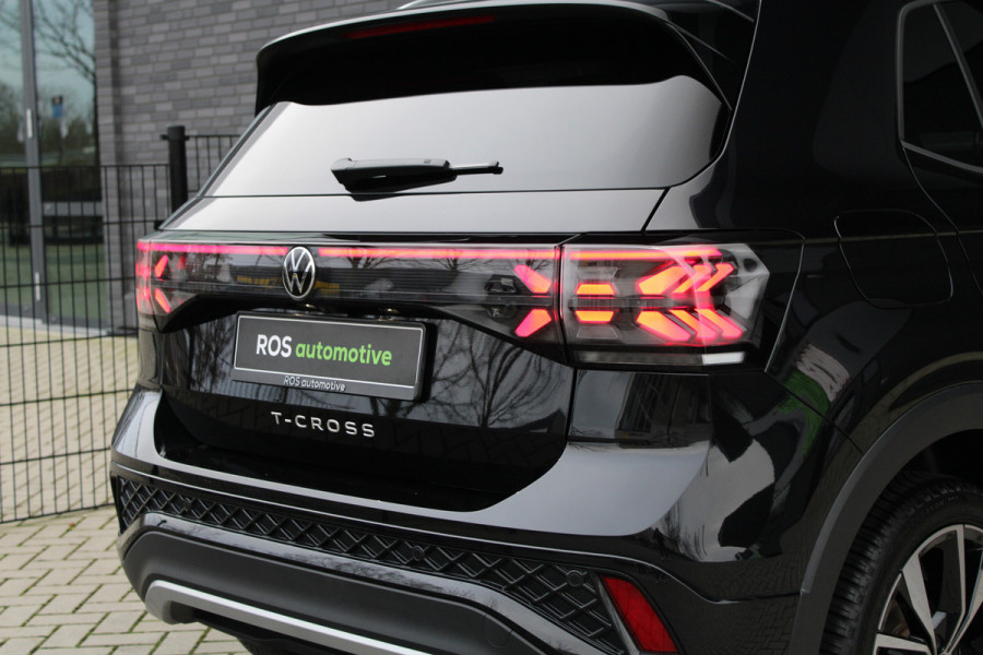 Volkswagen T-Cross 1.5 TSI R-Line | BTW | ACC | CAMERA | CARPLAY | IQ LIGHT |