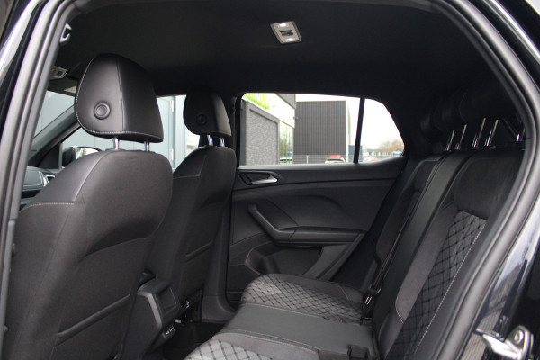 Volkswagen T-Cross 1.5 TSI R-Line | BTW | ACC | CAMERA | CARPLAY | IQ LIGHT |