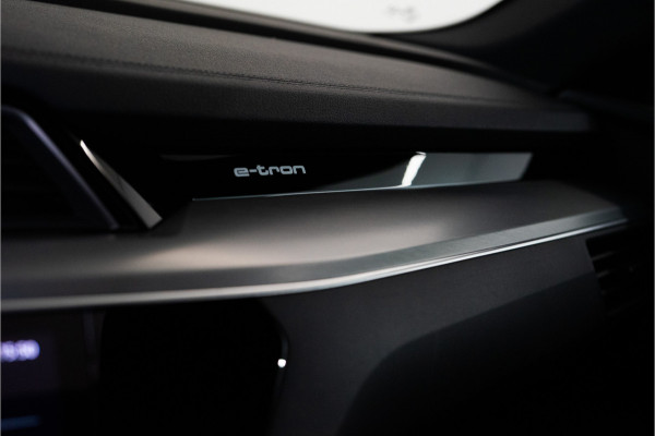 Audi e-tron Sportback 55 Quattro S Edition 95 kWh 408PK | NL AUTO/NAP/1E Eig. | SOH 90% | Pano | Memory | Stoelverw. | 12 MND Garantie