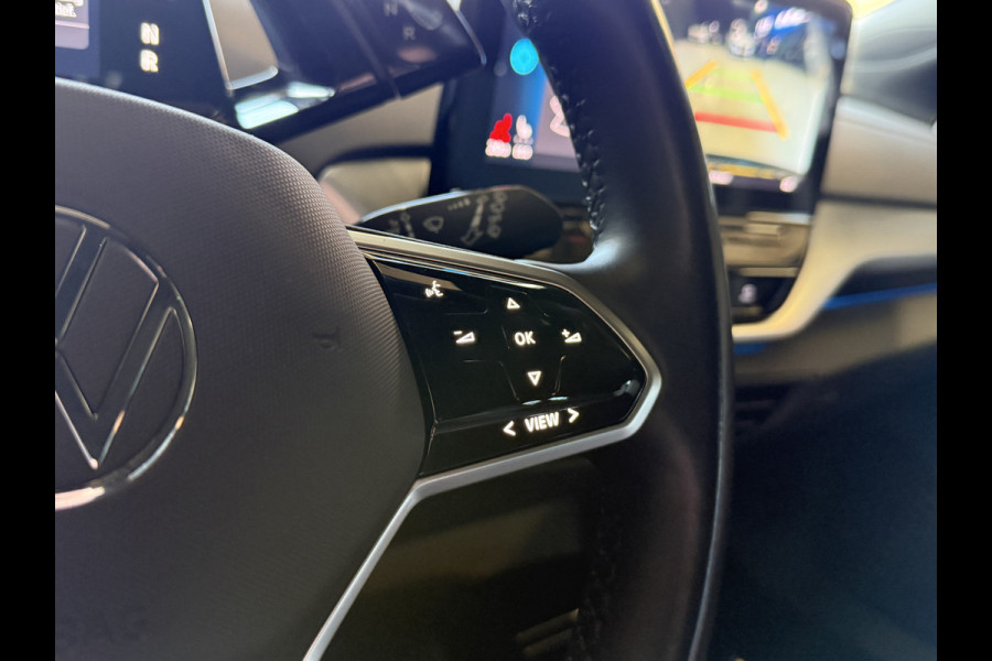 Volkswagen ID.4 First 77 kWh | Apple Carplay | Elek. Trekhaak | Stoelverwarming | Camera