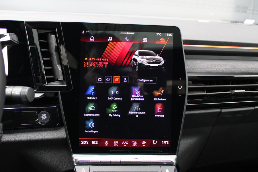 Renault Austral 1.2 E-Tech full hybrid 200 iconic | BTW | PANO | ACC | 360 | STOEL&STUUR VERW | ELEK STOELEN | DODE HOEK |