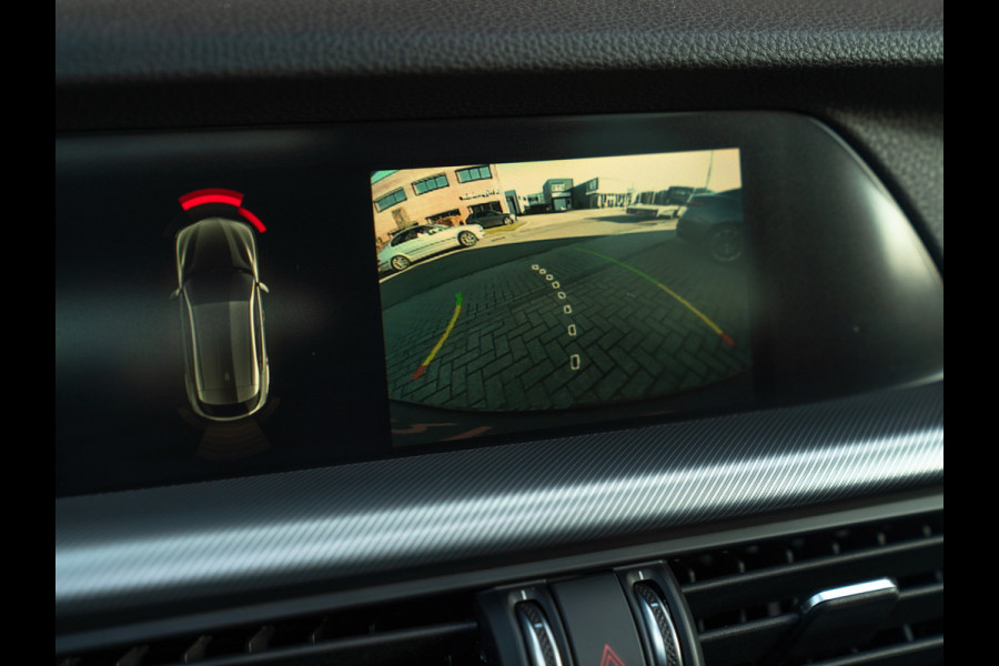 Alfa Romeo Stelvio 2.0 T GME AWD Veloce 280pk | Pano-dak | 21 inch | LED-Matrix koplampen