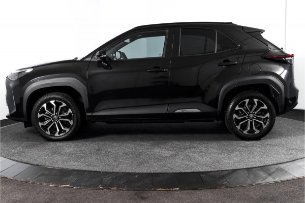 Toyota Yaris Cross 1.5 Hybrid 115 Dynamic | Dig.Cockpit | Adapt.Cruise | Stoel-+stuurverwarming | Camera | PDC | NAV+App.Connect | Auto.Airco | LM 17" | 1082