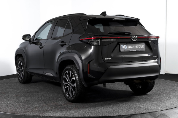 Toyota Yaris Cross 1.5 Hybrid 115 Dynamic | Dig.Cockpit | Adapt.Cruise | Stoel-+stuurverwarming | Camera | PDC | NAV+App.Connect | Auto.Airco | LM 17" | 1082