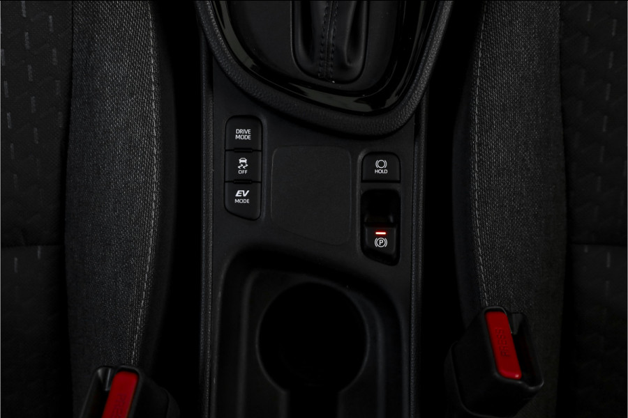 Toyota Yaris Cross 1.5 Hybrid 115 Dynamic | Dig.Cockpit | Adapt.Cruise | Stoel-+stuurverwarming | Camera | PDC | NAV+App.Connect | Auto.Airco | LM 17" | 1082