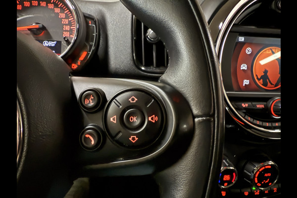 MINI Countryman 1.5 Cooper | Trekhaak | Navi | Cruise