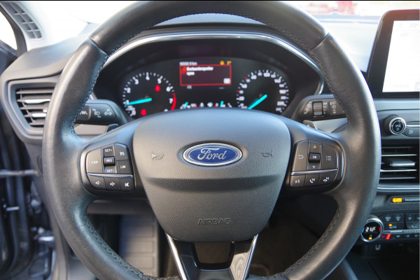 Ford Focus 1.0 EcoBoost Titanium AUT. LED, B&O, STOELVERWARMING, STUURVERWARMING, CLIMA, CAMERA, NAVI, CRUISE, PARKEERSENSOREN,