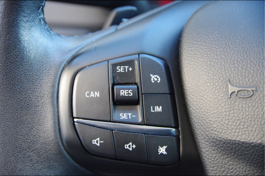 Ford Focus 1.0 EcoBoost Titanium AUT. LED, B&O, STOELVERWARMING, STUURVERWARMING, CLIMA, CAMERA, NAVI, CRUISE, PARKEERSENSOREN,