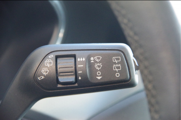 Ford Focus 1.0 EcoBoost Titanium AUT. LED, B&O, STOELVERWARMING, STUURVERWARMING, CLIMA, CAMERA, NAVI, CRUISE, PARKEERSENSOREN,