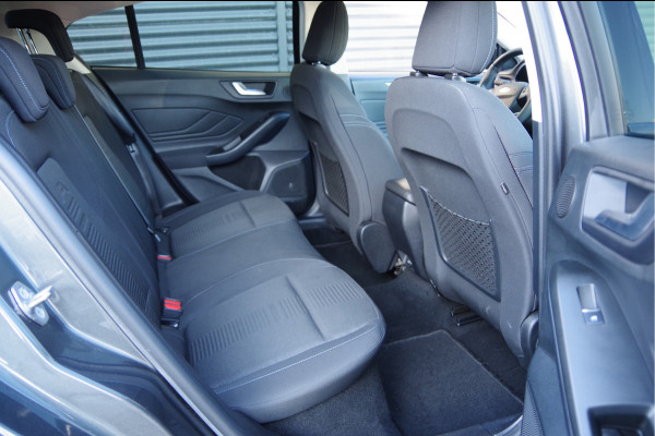 Ford Focus 1.0 EcoBoost Titanium AUT. LED, B&O, STOELVERWARMING, STUURVERWARMING, CLIMA, CAMERA, NAVI, CRUISE, PARKEERSENSOREN,