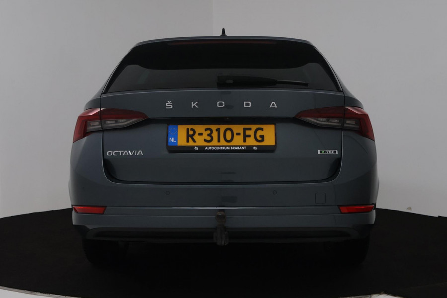 Škoda Octavia Combi 1.0 e-TSI Business Edition Plus (TREKHAAK, STOELVERWARMING, HEAD-UP, CAMERA, ELEKTR STOELEN, SFEERVERLICHTING)