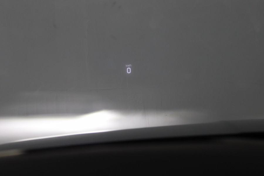 Škoda Octavia Combi 1.0 e-TSI Business Edition Plus (TREKHAAK, STOELVERWARMING, HEAD-UP, CAMERA, ELEKTR STOELEN, SFEERVERLICHTING)