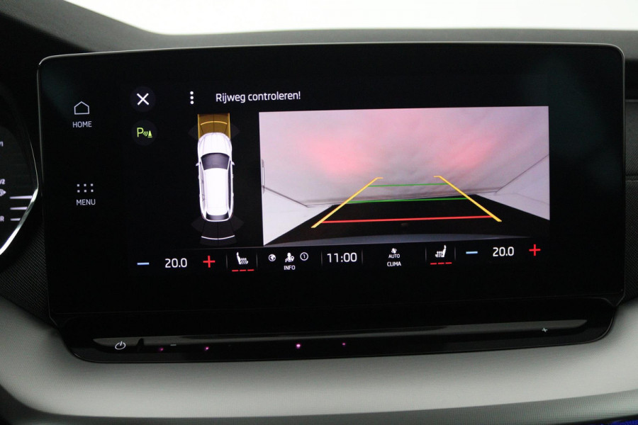 Škoda Octavia Combi 1.0 e-TSI Business Edition Plus (TREKHAAK, STOELVERWARMING, HEAD-UP, CAMERA, ELEKTR STOELEN, SFEERVERLICHTING)