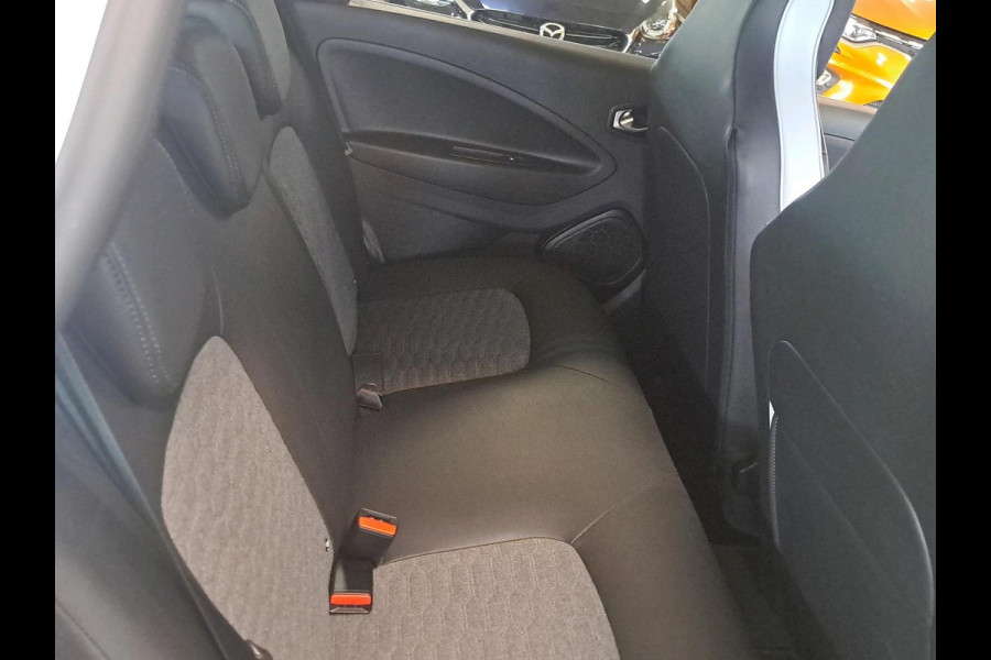Renault ZOE R135 Intens 52 kWh Incl. Achteruitrijcamera | Apple Carplay/Android Auto | warmtepomp