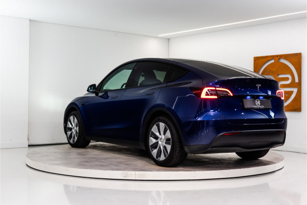 Tesla Model Y RWD 58 kWh 300PK | Incl. BTW | SOH 96% | NL AUTO | 1e Eig.+NAP | Pano | Full Self Driving | 12 MND Garantie