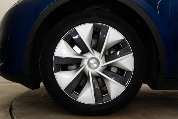 Tesla Model Y RWD 58 kWh 300PK | Incl. BTW | SOH 96% | NL AUTO | 1e Eig.+NAP | Pano | Full Self Driving | 12 MND Garantie