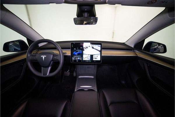 Tesla Model Y RWD 58 kWh 300PK | Incl. BTW | SOH 96% | NL AUTO | 1e Eig.+NAP | Pano | Full Self Driving | 12 MND Garantie