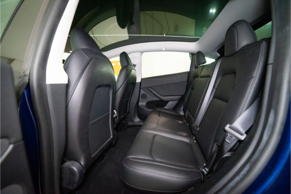 Tesla Model Y RWD 58 kWh 300PK | Incl. BTW | SOH 96% | NL AUTO | 1e Eig.+NAP | Pano | Full Self Driving | 12 MND Garantie