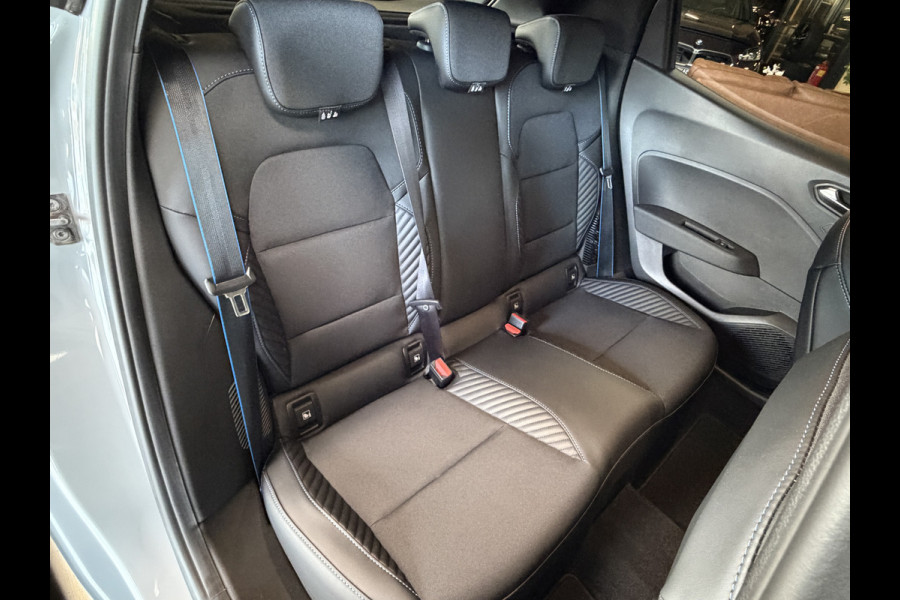 Renault Clio 1.6 E-Tech Full Hybrid 145 esprit Alpine | Groot Navi | Bose | 360 | ACC | Dode hoek | 17" | Carplay | Led | 100% Renault Dealer onderhouden!